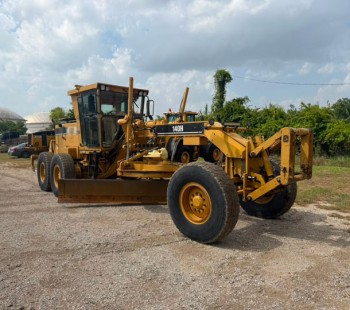2000 Caterpillar 140H