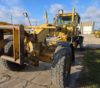 2002 Caterpillar 140H